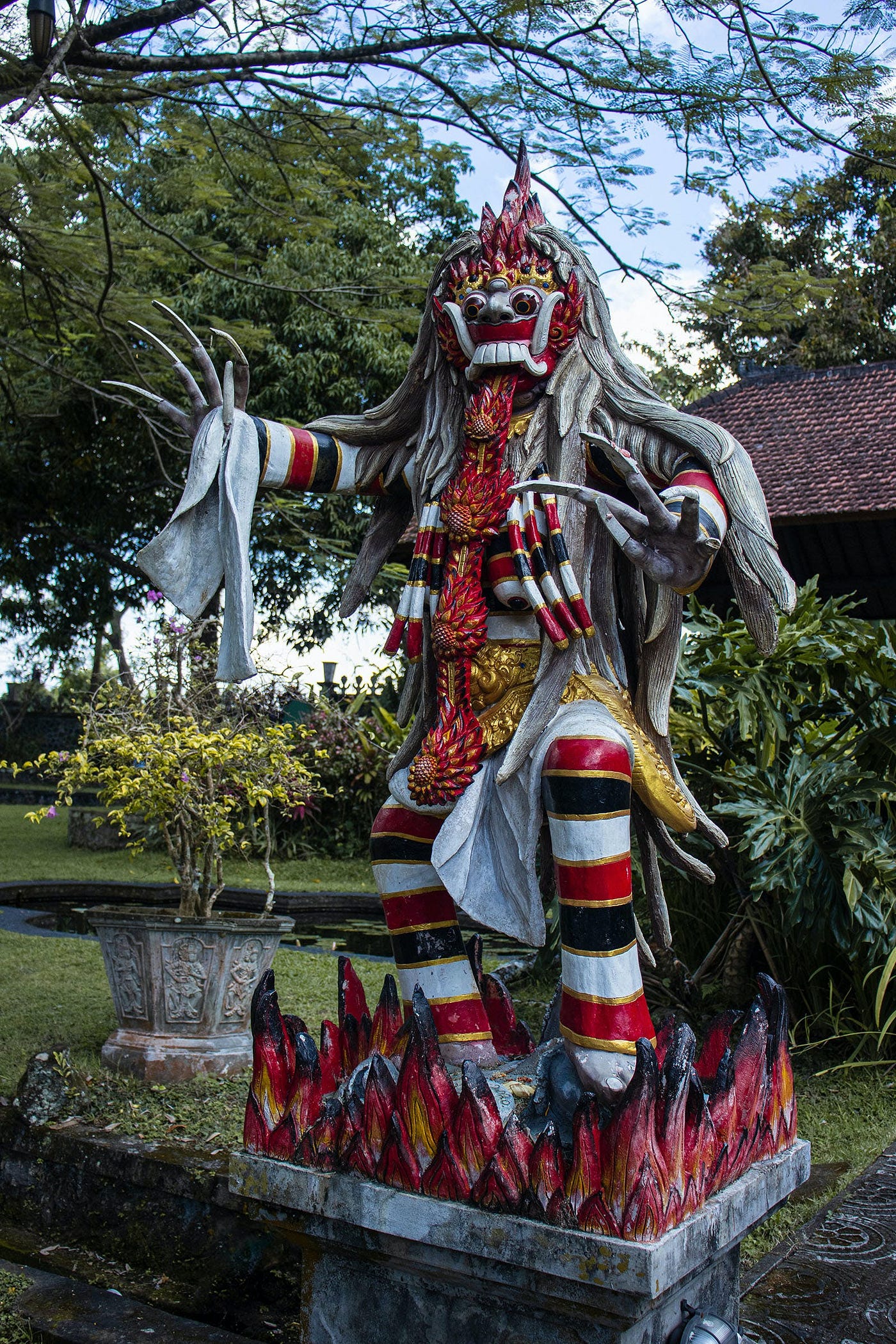 Haunting artwork representing a leyak in Balinese context