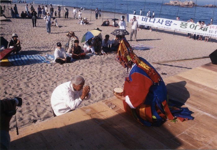 A shamanic ritual, showcasing traditional practice aligned with Korean beliefs.