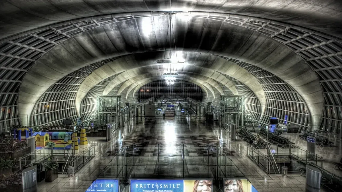 The Curse Of Bangkok's Haunted Airport