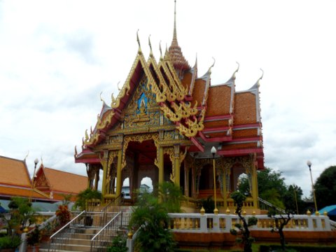 Wat Mahabut - the legend of Mae Nak