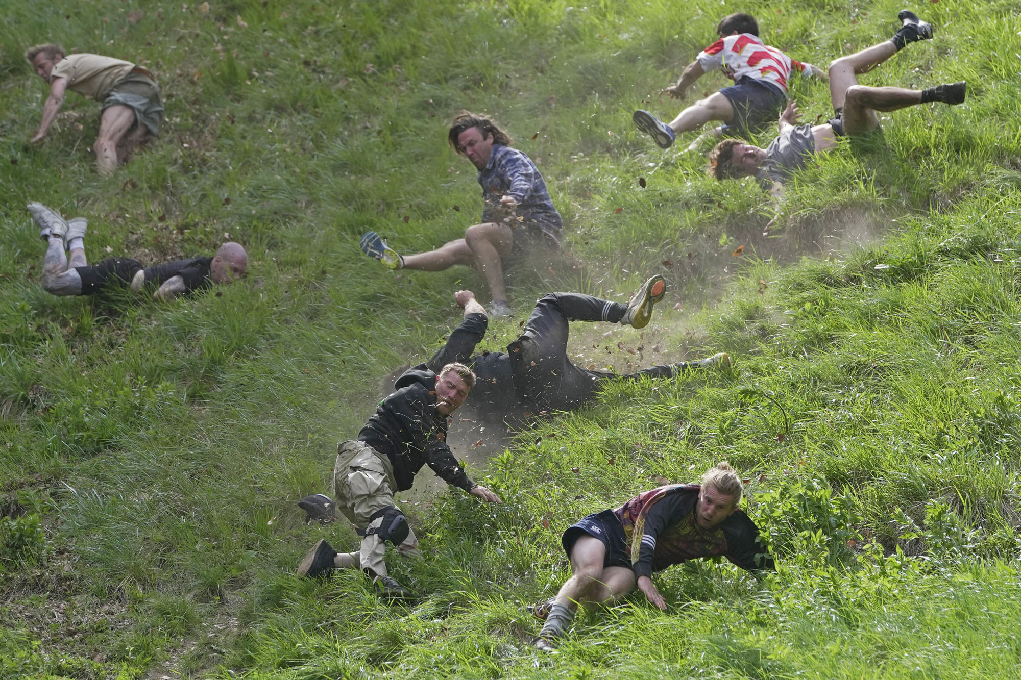 2023 Cooper's Hill Cheese Rolling Race